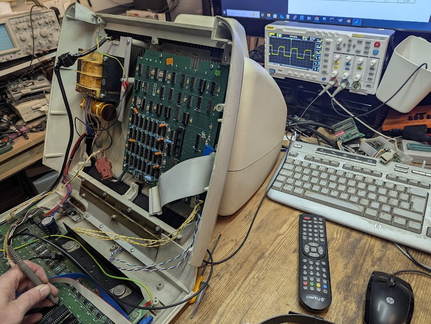 Commodore Pet 8096-SK Dead Repair